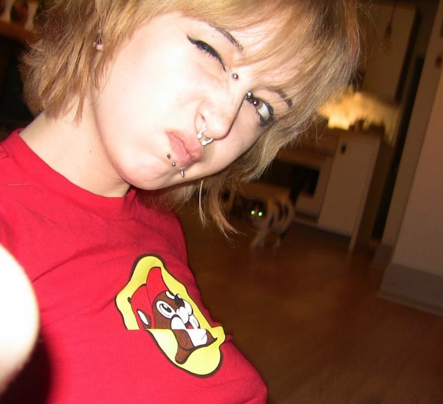 Beautiful Buc-ee's Gas Station Girl Whore Mascot Cosplay #pnp9VskM