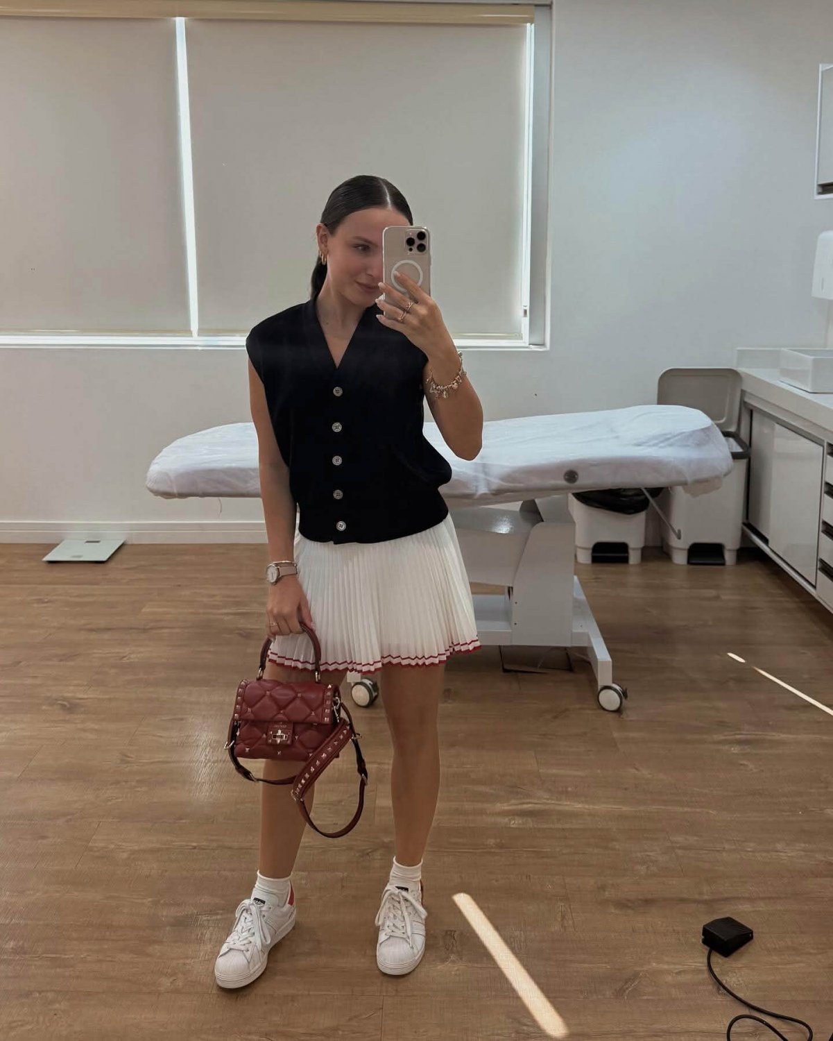 Perfeitas fotos na Larissa...Larissa Manoela famosa muito linda e deliciosa #xCWcWugU
